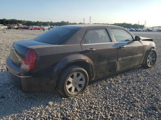 Photo 3 from auction – 2005 CHRYSLER 300 TOURIN with VIN 2C3AA53G35H176278