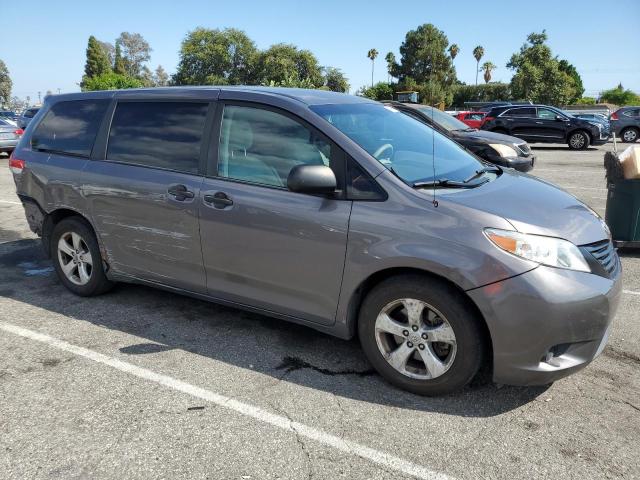 Photo 4 from auction – 2011 TOYOTA SIENNA with VIN 5TDZK3DC9BS098629