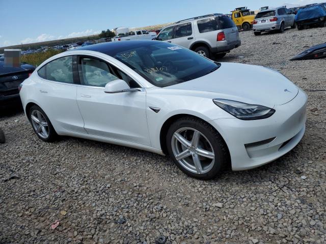 Снимка 4 от търг – 2018 TESLA MODEL 3 с VIN 5YJ3E1EB0JF134749