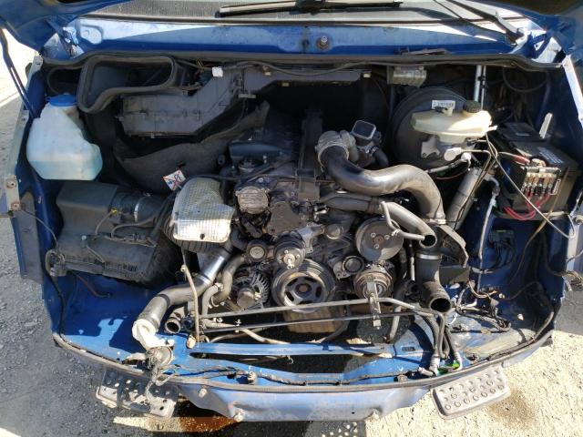 Photo 12 from auction – 2004 SPRINTER 2500 SPRIN with VIN WD2PD144645707181