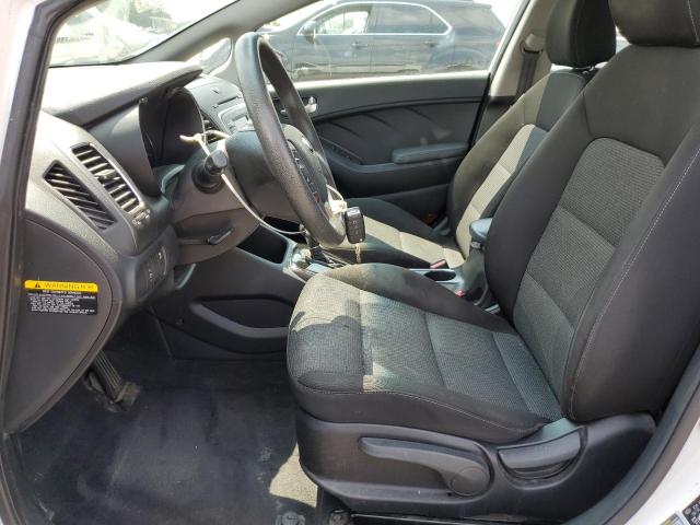 Photo 7 from auction – 2017 KIA FORTE LX with VIN 3KPFK4A74HE057182