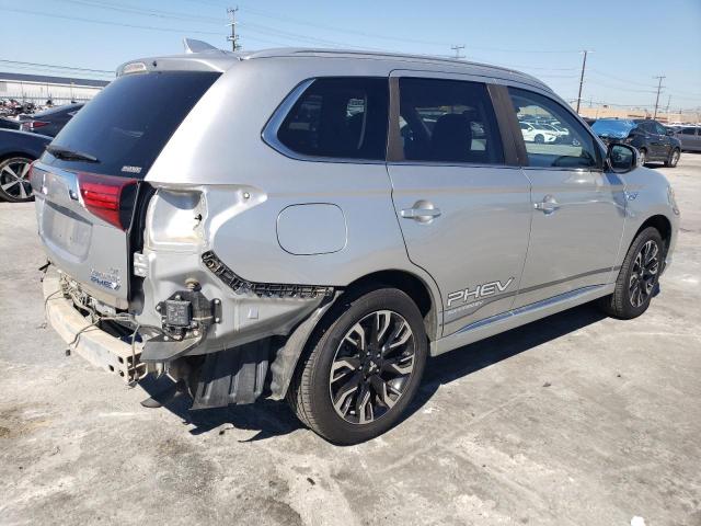 Photo 3 from auction – 2018 MITSUBISHI OUTLANDER with VIN JA4J24A56JZ031213