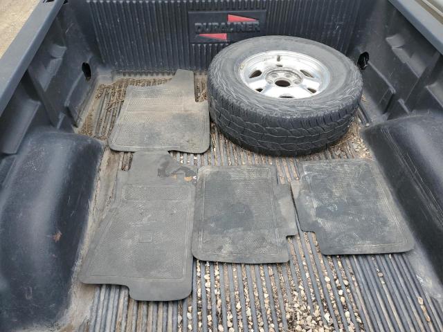 Photo 12 from auction – 2002 CHEVROLET SILVERADO with VIN 2GCEK19T821251570