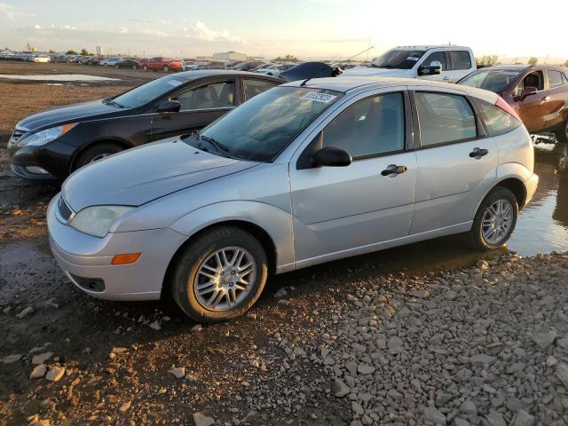 Photo 1 from auction – 2005 FORD FOCUS ZX5 with VIN 3FAFP37N45R133818