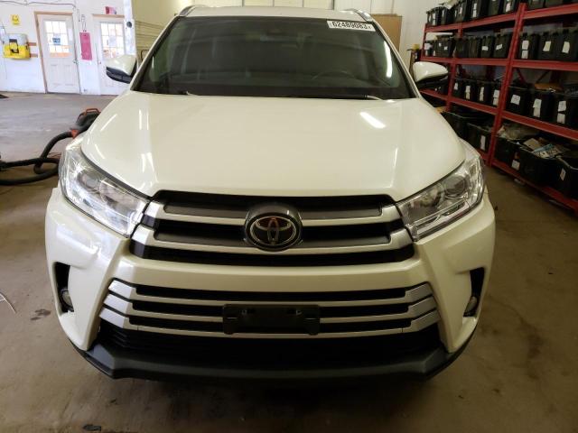 صورة رقم 5 من المزاد - 2017 TOYOTA HIGHLANDER مع VIN 5TDJZRFH0HS515455