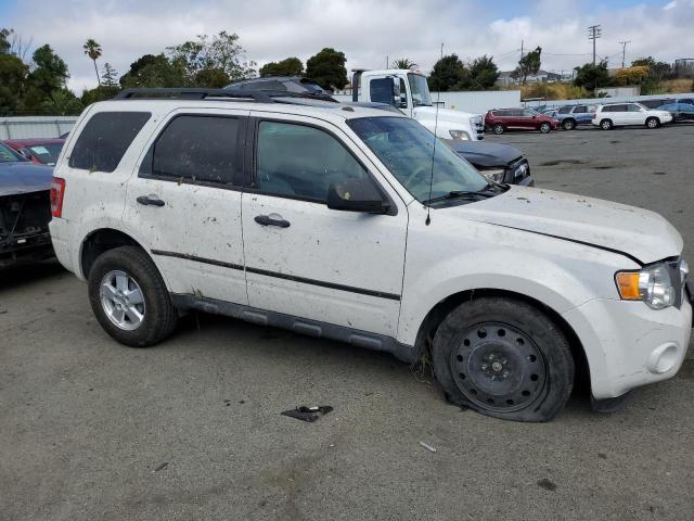 Photo 4 from auction – 2011 FORD ESCAPE XLT with VIN 1FMCU0DG6BKA07143