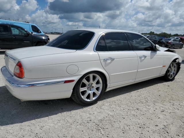 Photo 3 from auction – 2004 JAGUAR XJ8 with VIN SAJEA71C44SG06162
