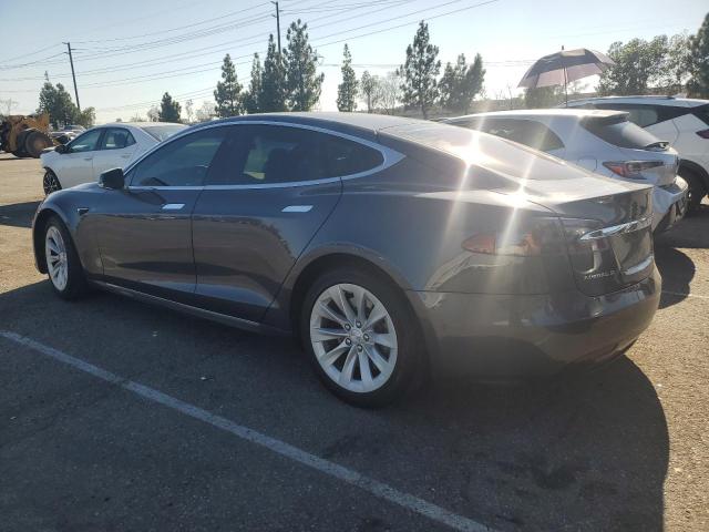 Photo 2 from auction – 2018 TESLA MODEL S with VIN 5YJSA1E21JF247083