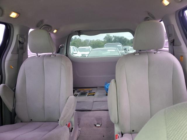 Photo 10 from auction – 2011 TOYOTA SIENNA BAS with VIN 5TDKA3DC5BS001866