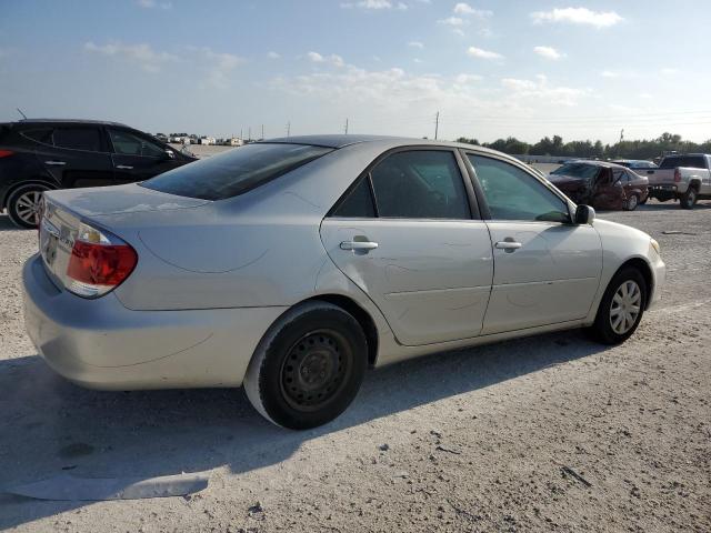 Photo 3 from auction – 2005 TOYOTA CAMRY LE with VIN 4T1BE32K85U013262