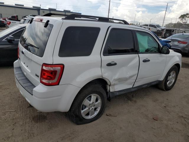 Photo 3 from auction – 2011 FORD ESCAPE XLT with VIN 1FMCU0DG9BKB79618