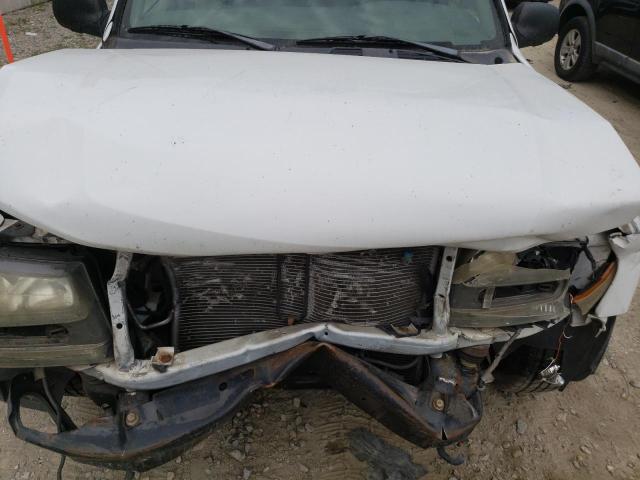 Photo 12 from auction – 2002 CHEVROLET TRAIL BLAZ with VIN 1GNDT13S922470165