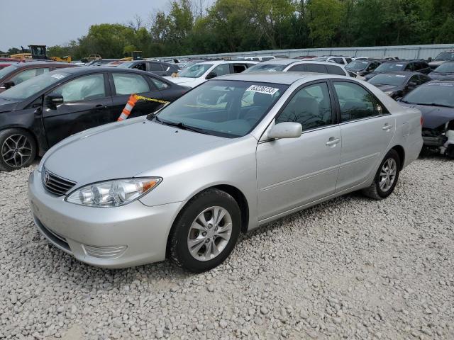 TOYOTA CAMRY LE 2005 with VIN 4T1BF32K15U607253 - Photo from auction