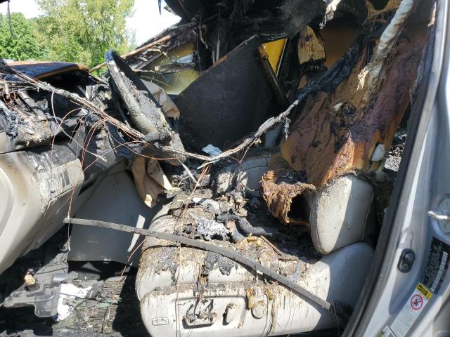 Photo 7 from auction – 2014 TOYOTA HIGHLANDER with VIN 5TDJKRFH4ES017629