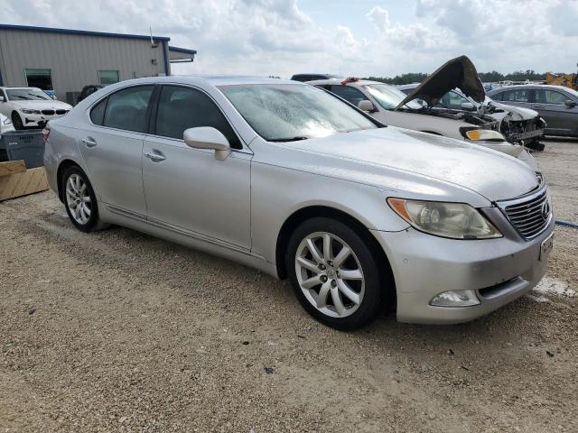 Photo 4 from auction – 2008 LEXUS LS 460 with VIN JTHBL46F385070589