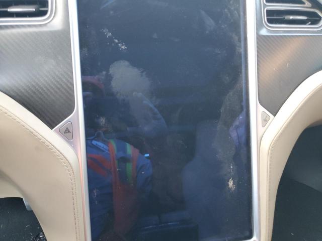 Photo 9 from auction – 2014 TESLA MODEL S with VIN 5YJSA1H21EFP68130