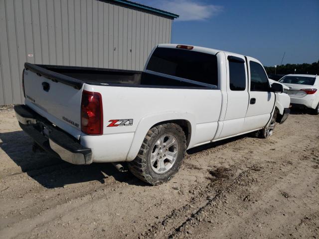Photo 3 from auction – 2005 CHEVROLET SILVERADO with VIN 1GCEK19Z75Z210234