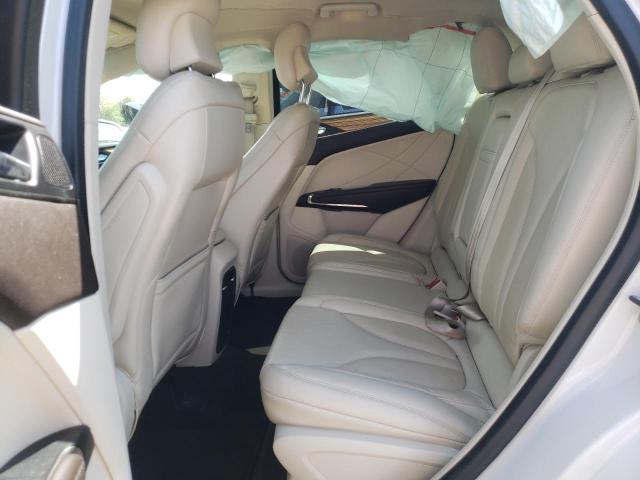 Photo 11 from auction – 2015 LINCOLN MKC with VIN 5LMTJ2AH1FUJ10947