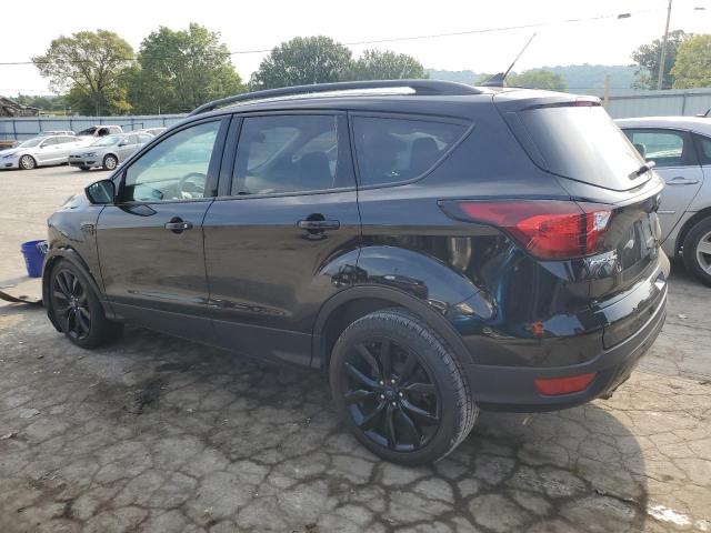 Photo 2 from auction – 2019 FORD ESCAPE SE with VIN 1FMCU0GD0KUB57562