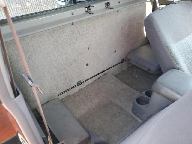 Photo 10 from auction – 2000 NISSAN FRONTIER K with VIN 1N6ED26T9YC411993