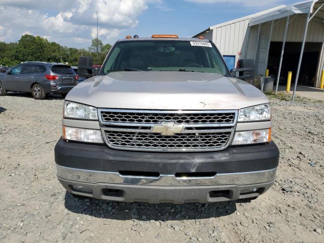 Photo 5 from auction – 2005 CHEVROLET SILVERADO with VIN 1GCJC33225F928231