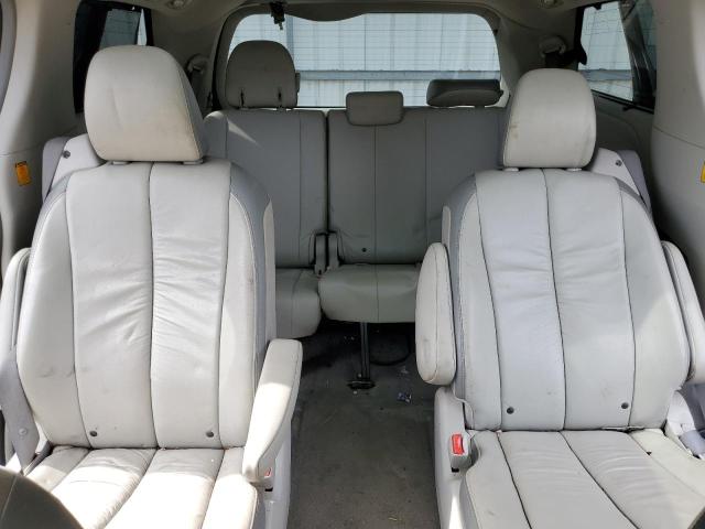 Photo 10 from auction – 2011 TOYOTA SIENNA XLE with VIN 5TDDK3DC2BS016945