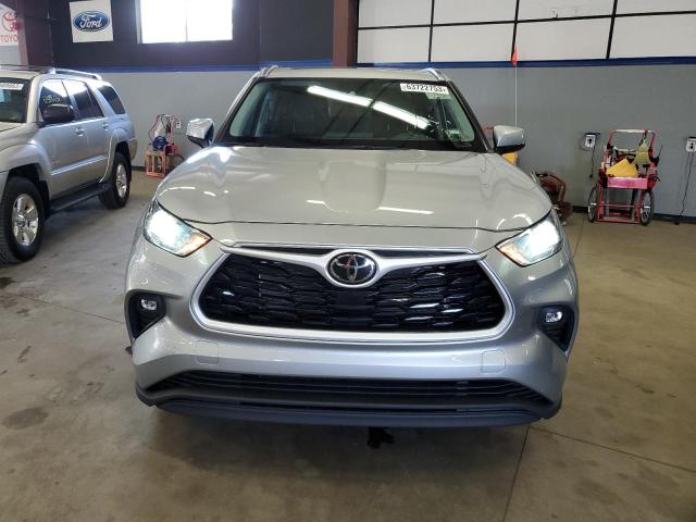 Photo 5 from auction – 2021 TOYOTA HIGHLANDER with VIN 5TDGZRAH7MS076489