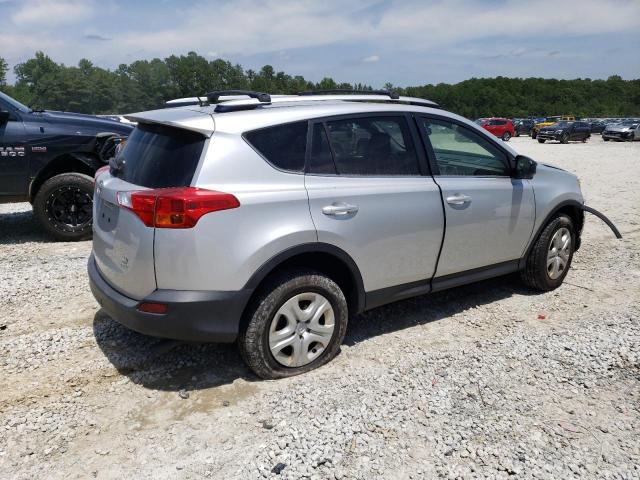 Photo 3 from auction – 2015 TOYOTA RAV4 LE with VIN JTMBFREV6FJ018103