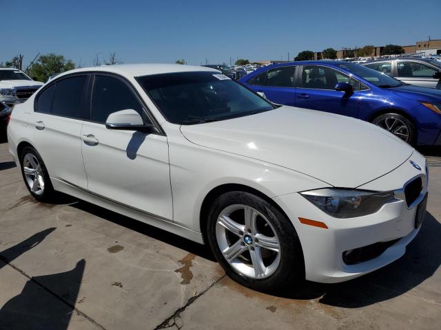 Photo 4 from auction – 2014 BMW 320 I with VIN WBA3B1G58ENS77341
