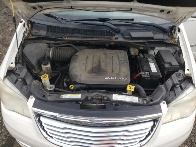 Photo 12 from auction – 2011 CHRYSLER TOWN & COU with VIN 2A4RR8DG6BR782522