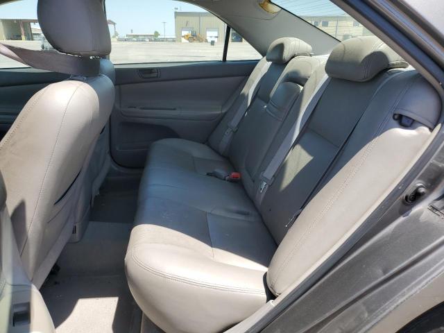 Photo 10 from auction – 2004 TOYOTA CAMRY LE with VIN 4T1BF32K84U577425