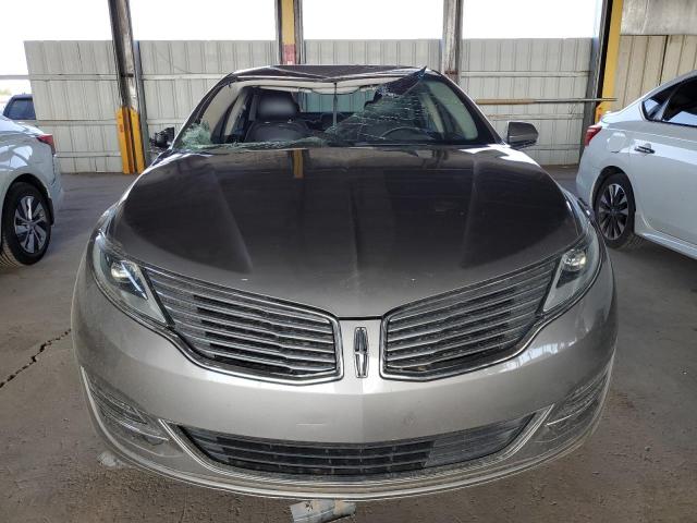Photo 5 from auction – 2016 LINCOLN MKZ with VIN 3LN6L2G97GR617869