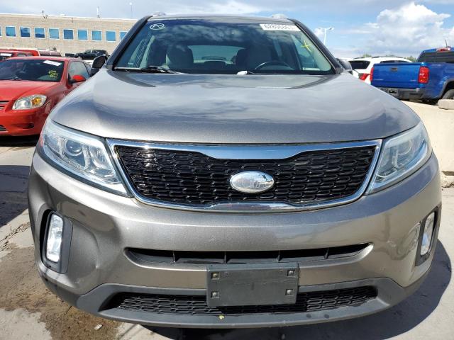 Photo 5 from auction – 2015 KIA SORENTO LX with VIN 5XYKTCA61FG653900