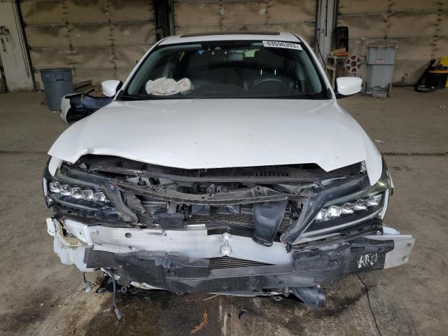 Photo 5 from auction – 2017 ACURA ILX PREMIU with VIN 19UDE2F79HA800113