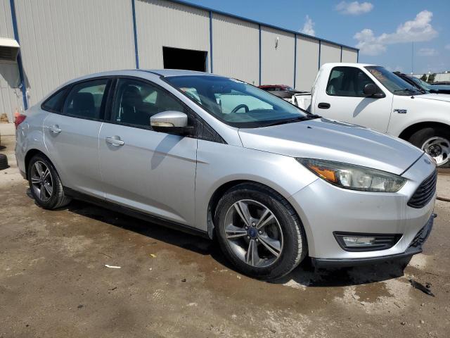 Photo 4 from auction – 2016 FORD FOCUS SE with VIN 1FADP3FEXGL313721