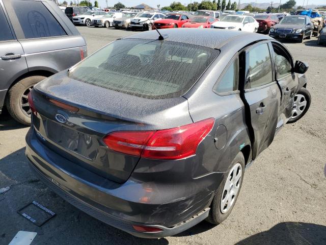 Photo 3 from auction – 2017 FORD FOCUS S with VIN 1FADP3E21HL329377