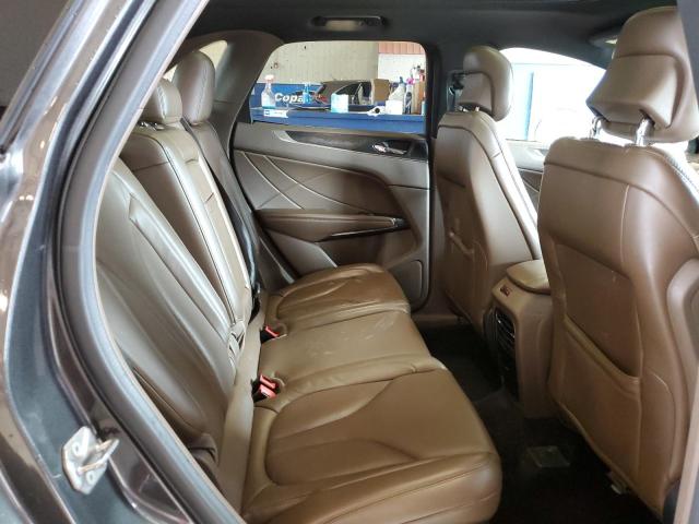 Photo 11 from auction – 2017 LINCOLN MKC RESERV with VIN 5LMTJ3DH4HUL04215
