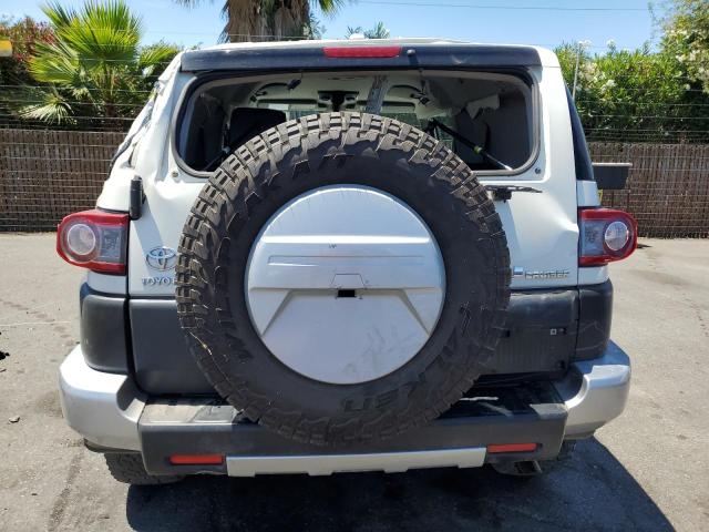 Photo 6 from auction – 2013 TOYOTA FJ CRUISER with VIN JTEBU4BF3DK171174