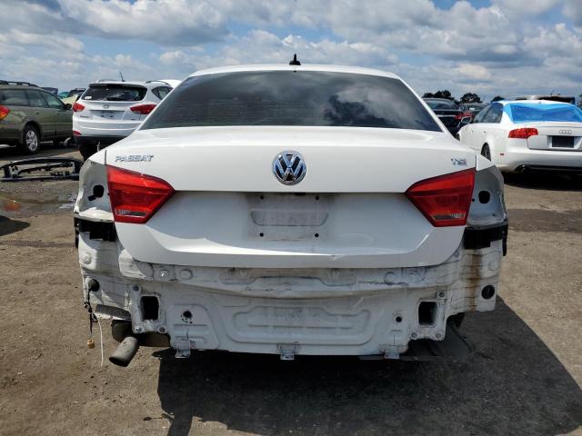 Photo 6 from auction – 2015 VOLKSWAGEN PASSAT S with VIN 1VWAT7A38FC114281