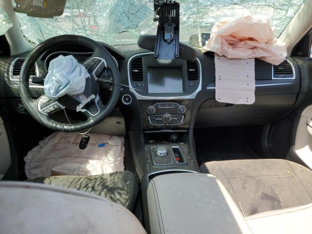 Снимка 8 от търг – 2016 CHRYSLER 300C с VIN 2C3CCAEG6GH273907