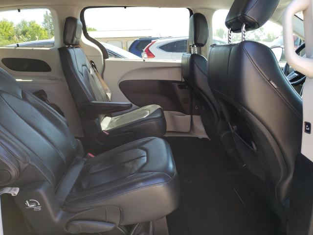Photo 11 from auction – 2017 CHRYSLER PACIFICA T with VIN 2C4RC1BG1HR576583