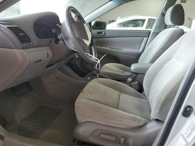 Photo 7 from auction – 2003 TOYOTA CAMRY LE with VIN 4T1BE32KX3U137904