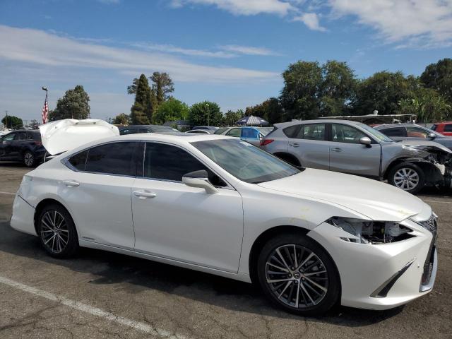 Photo 4 from auction – 2022 LEXUS ES 300H BA with VIN 58ADA1C17NU015978