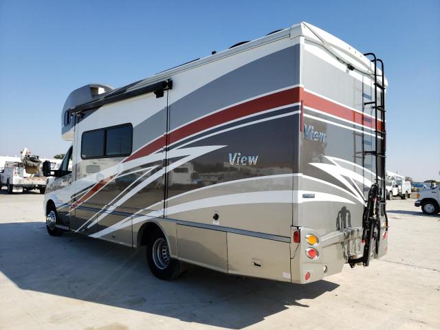 Photo 3 from auction – 2017 WINNEBAGO SPIRIT with VIN WDAPF4CC0G9669307