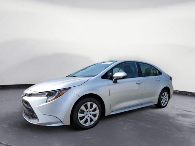TOYOTA COROLLA LE 2022 with VIN 5YFEPMAE2NP325703 - Photo from auction