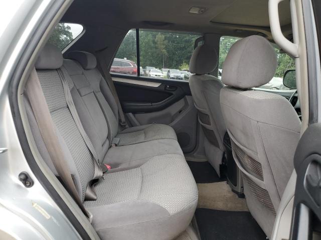 Photo 11 from auction – 2004 TOYOTA 4RUNNER SR with VIN JTEBU14R040035909