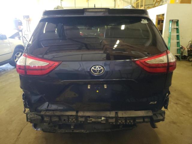 Photo 6 from auction – 2018 TOYOTA SIENNA XLE with VIN 5TDYZ3DC3JS961706