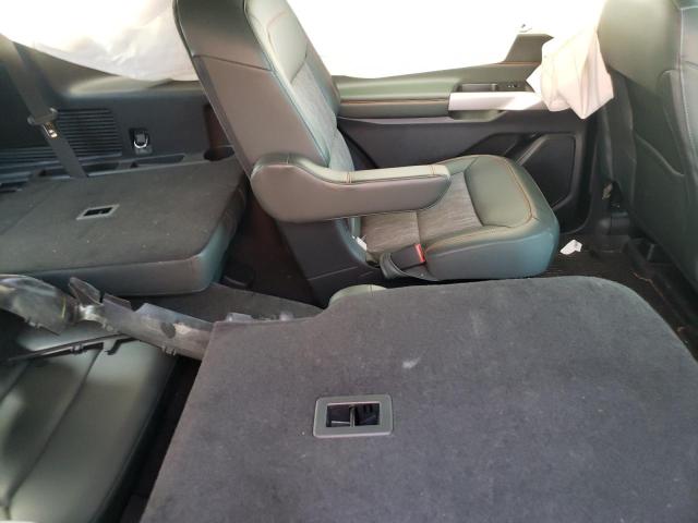 Photo 11 from auction – 2023 FORD EXPLORER T with VIN 1FMSK8JH9PGA26552