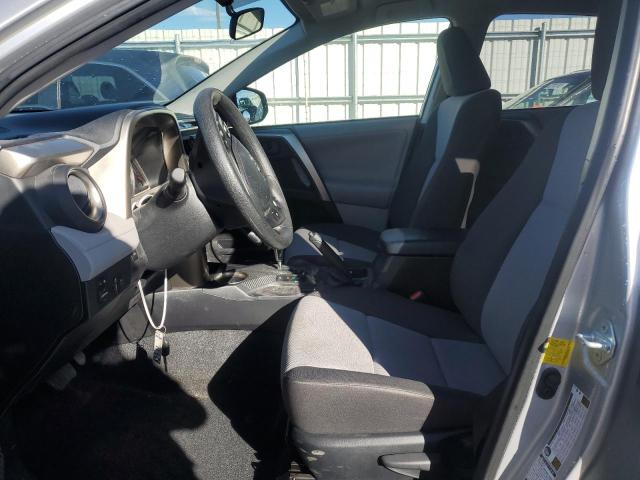 Photo 7 from auction – 2013 TOYOTA RAV4 LE with VIN JTMBFREV8DD004229