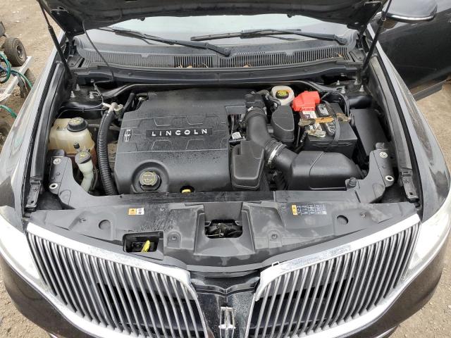 Photo 11 from auction – 2016 LINCOLN MKT with VIN 2LMHJ5NK0GBL00797